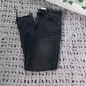 Abercrombie High Rise Ankle Jeans